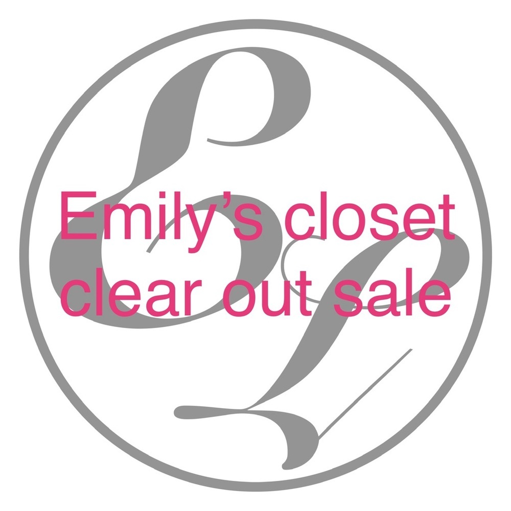 Closet clear out sale listing
